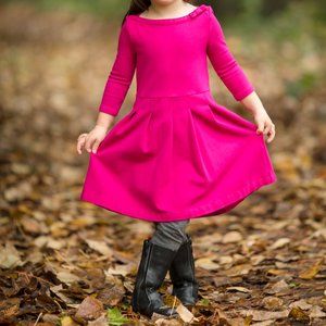 Pink Kate Spade girls dress, boat neck with bow, pleats, pockets, 3/4 sleeve